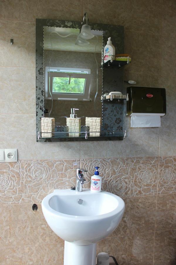 Travel Inn House Mestia • Მოგზაურის Სახლი Exterior photo